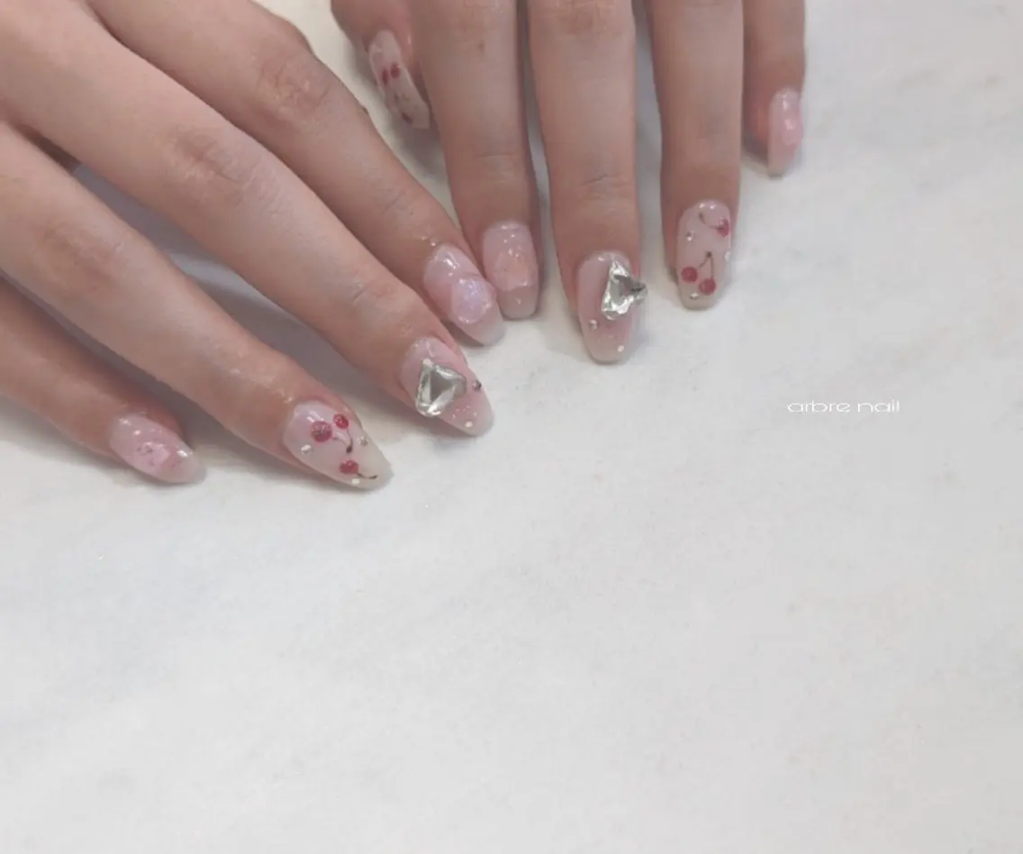 ネイル ✯.。 arbre nail 。✯.のネイルデザイン
