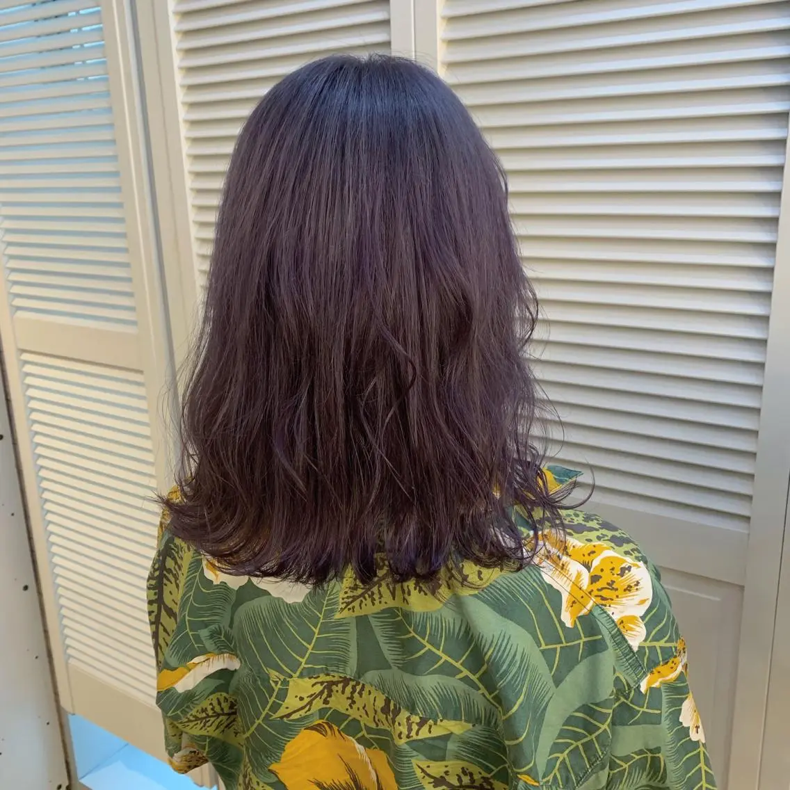 カラー ベージュカラー ラベンダーカラー 天野 利咲のヘアスタイル