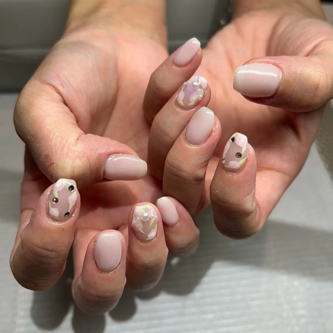 ネイル ハンドネイル 水山 暎華のネイルデザイン