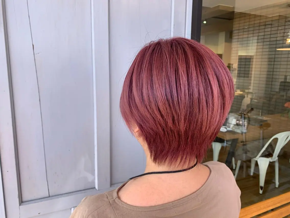 ショート カラー ピンクカラー ヘアカラー トリートメント ツキダテ ユイのヘアスタイル
