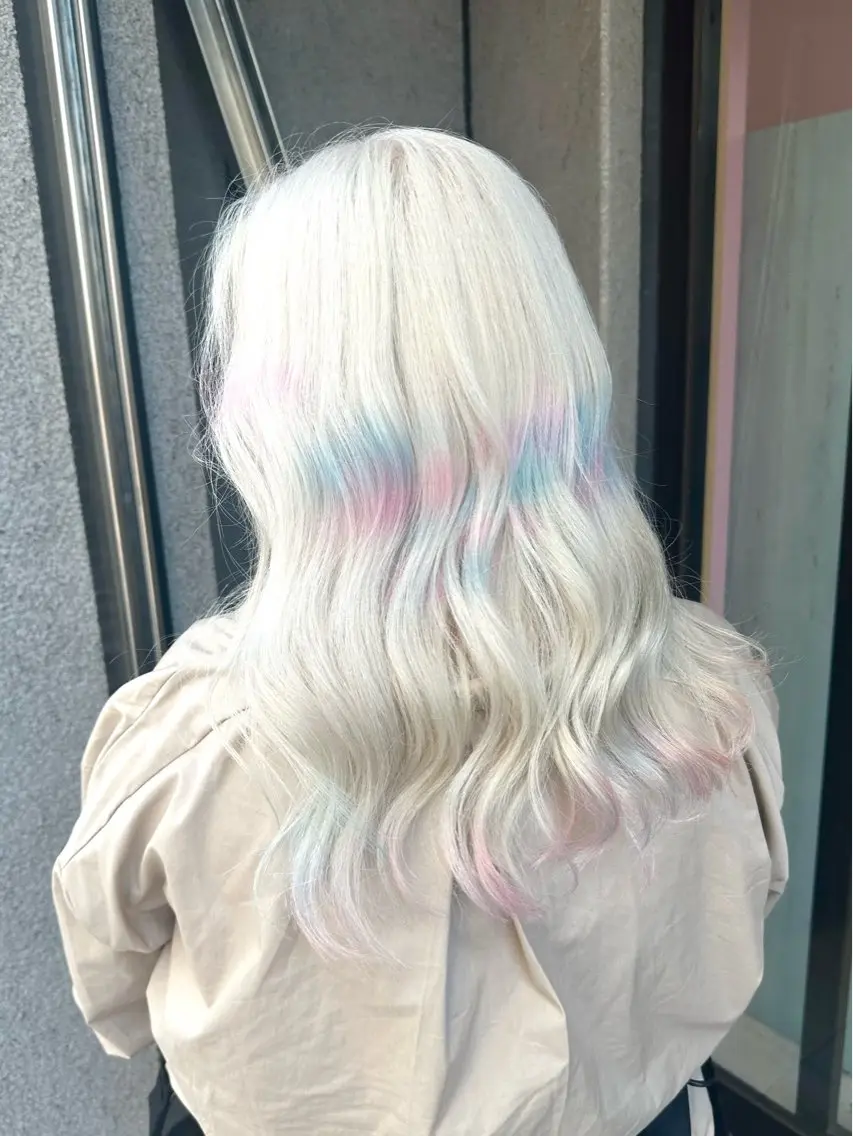 ロング カラー 町田ブリーチデザイン 🌈MANATOのヘアスタイル