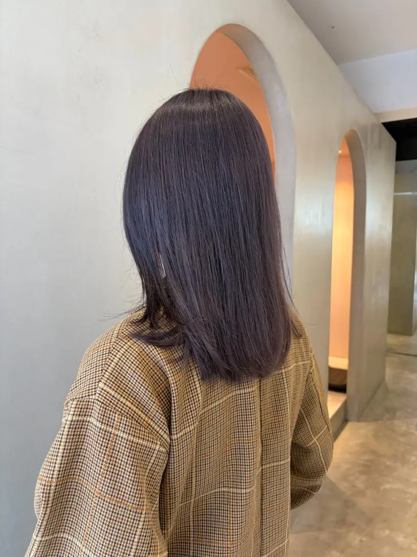 ミディアム カラー ブリーチ ケアブリーチ 透明感カラー グレージュ ラベンダーカラー ヘアカラー トリートメント 代官山│ハイトーン HBL│AZUKIのヘアスタイル
