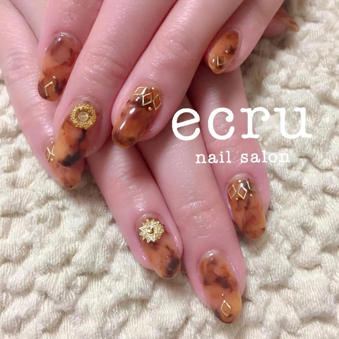 ネイル アートネイル べっ甲ネイル ジェルネイル ゴールド ecru nail 長谷川まきのネイルデザイン