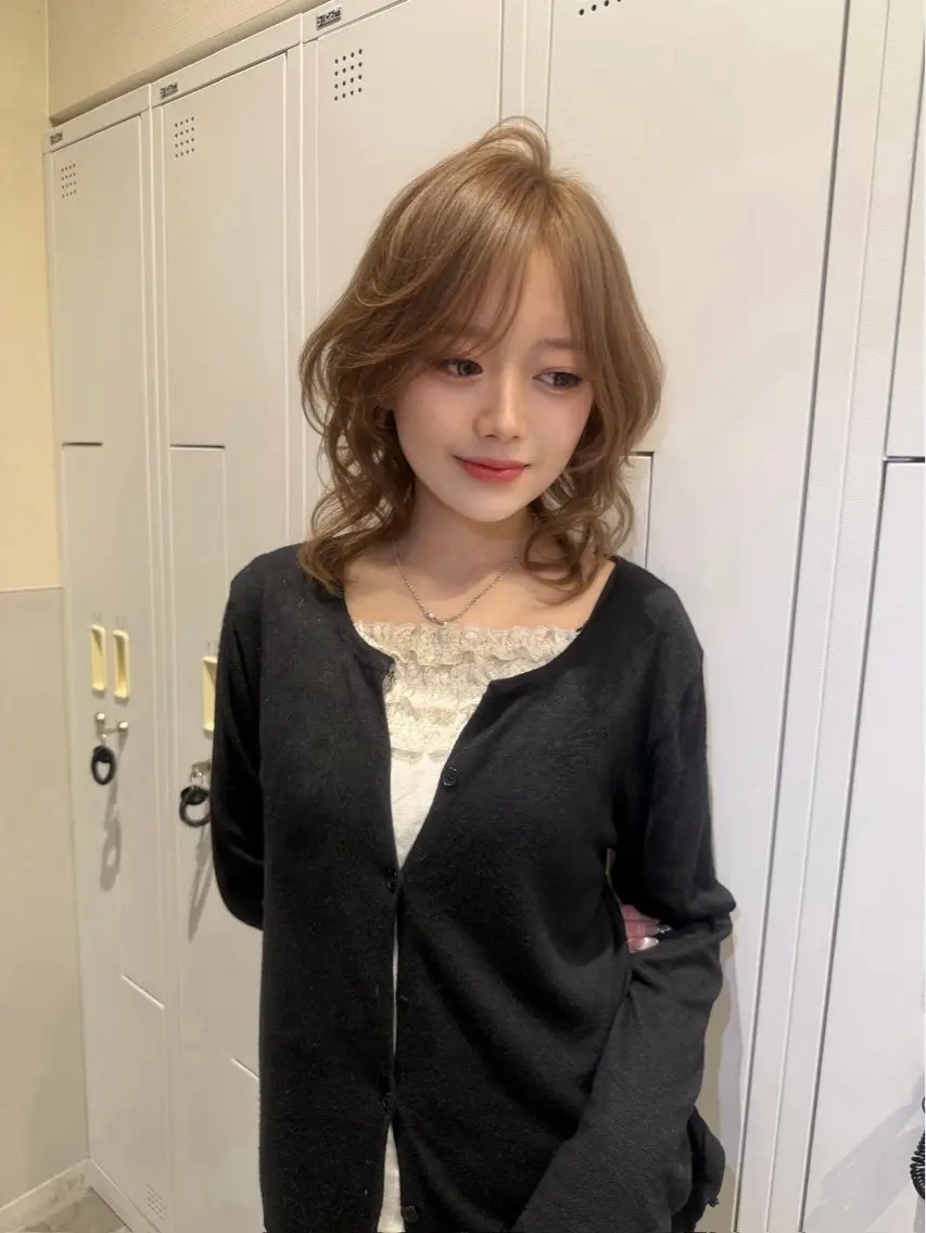 ミディアム カット ヘアカラー トリートメント ‎🤍髪質改善‎🤍 レイヤーカット‎🤍のヘアスタイル