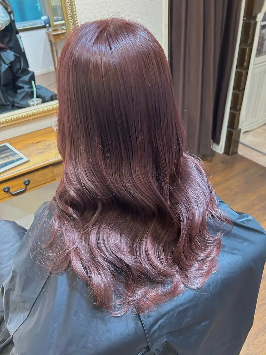 セミロング カラー 柔らか垢抜けｶﾗｰと ｶｯﾄ🫧ASUKAのヘアスタイル
