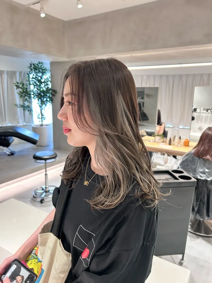 ロング カラー 🪞透け感&韓国ヘア 🪞honokaのヘアスタイル