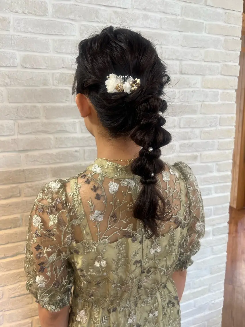 ロング ヘアアレンジ Topstylist YUKIのヘアスタイル