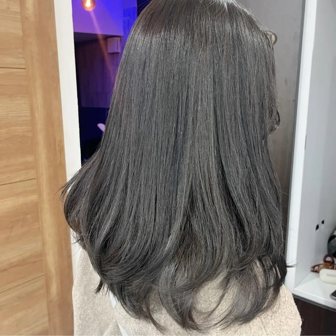 セミロング カラー ブリーチ グレージュ ブリーチなしカラー 🫧tomoka 透明感カラー🫧のヘアスタイル