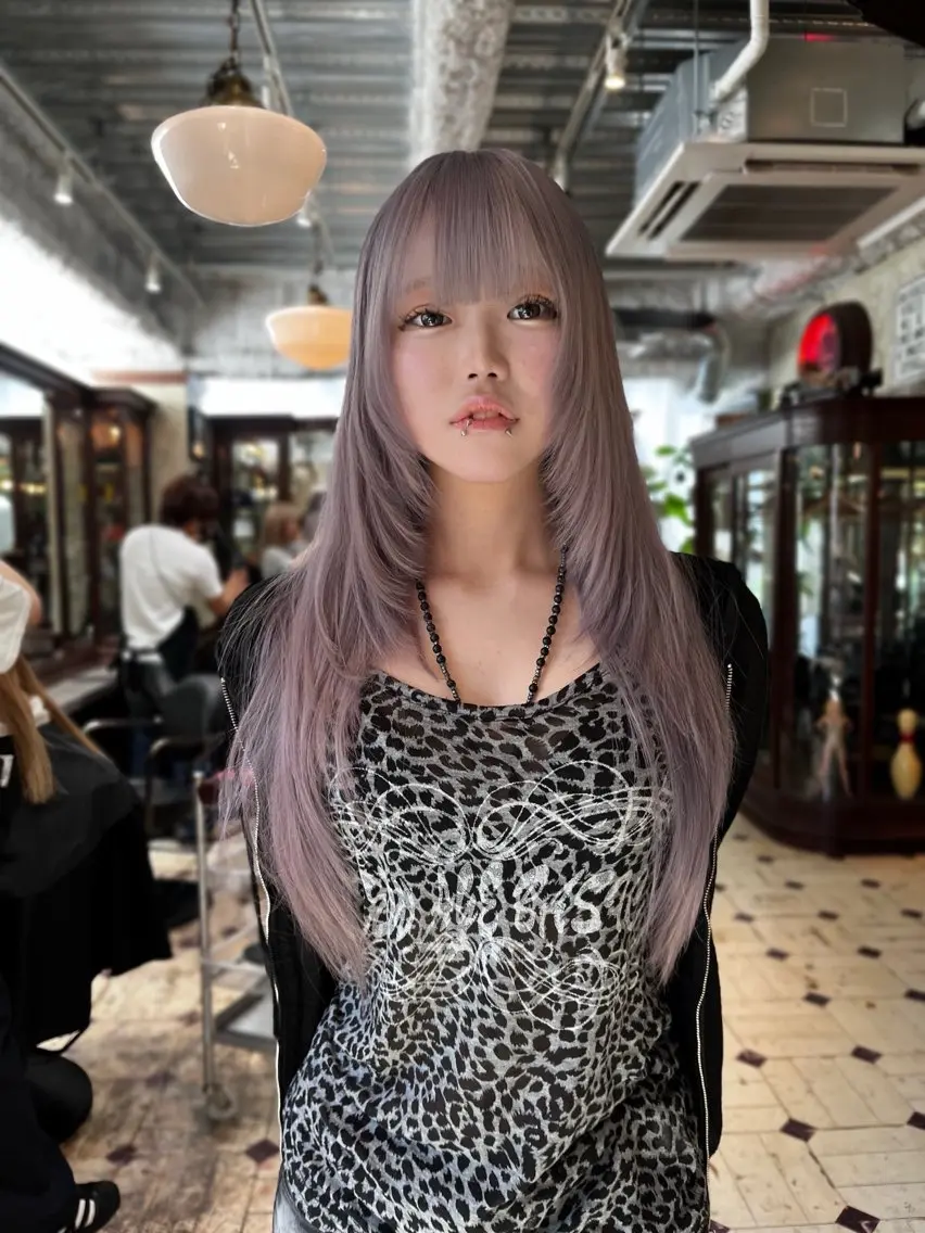 ロング カラー ブリーチ ケアブリーチ ハイトーンカラー TOTA 唯一無二カラーのヘアスタイル