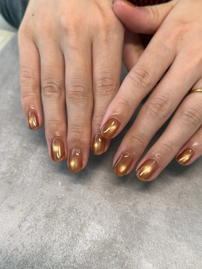 ネイル マグネットネイル マグネットワンカラー ワンカラーネイル ハンドネイル nailroom amyのネイルデザイン