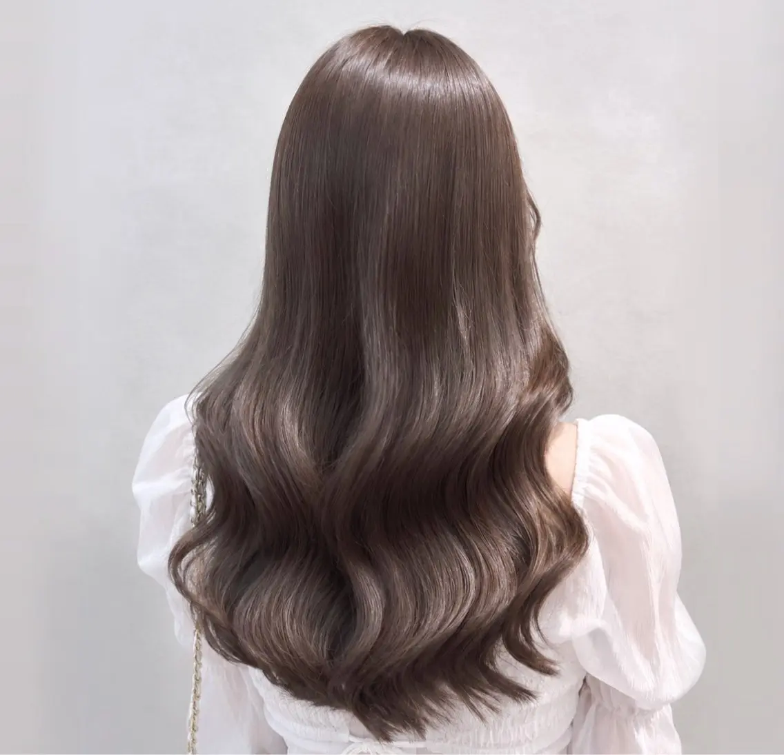 ロング カラー グレージュ ヘアカラー girly上品ヘア 🎀/ベージュikuのヘアスタイル