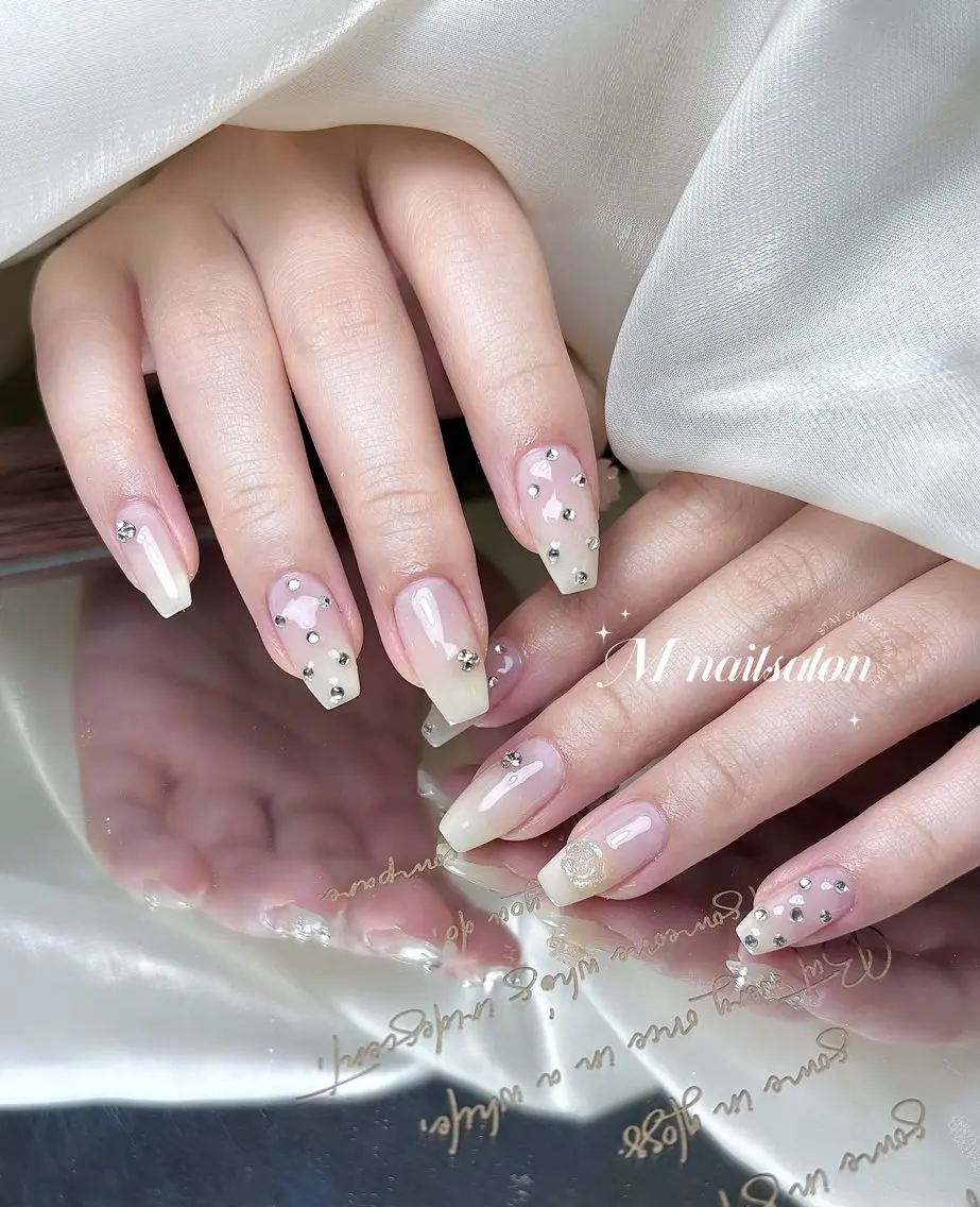 ネイル 🎀M nails✨ ビューティーのネイルデザイン