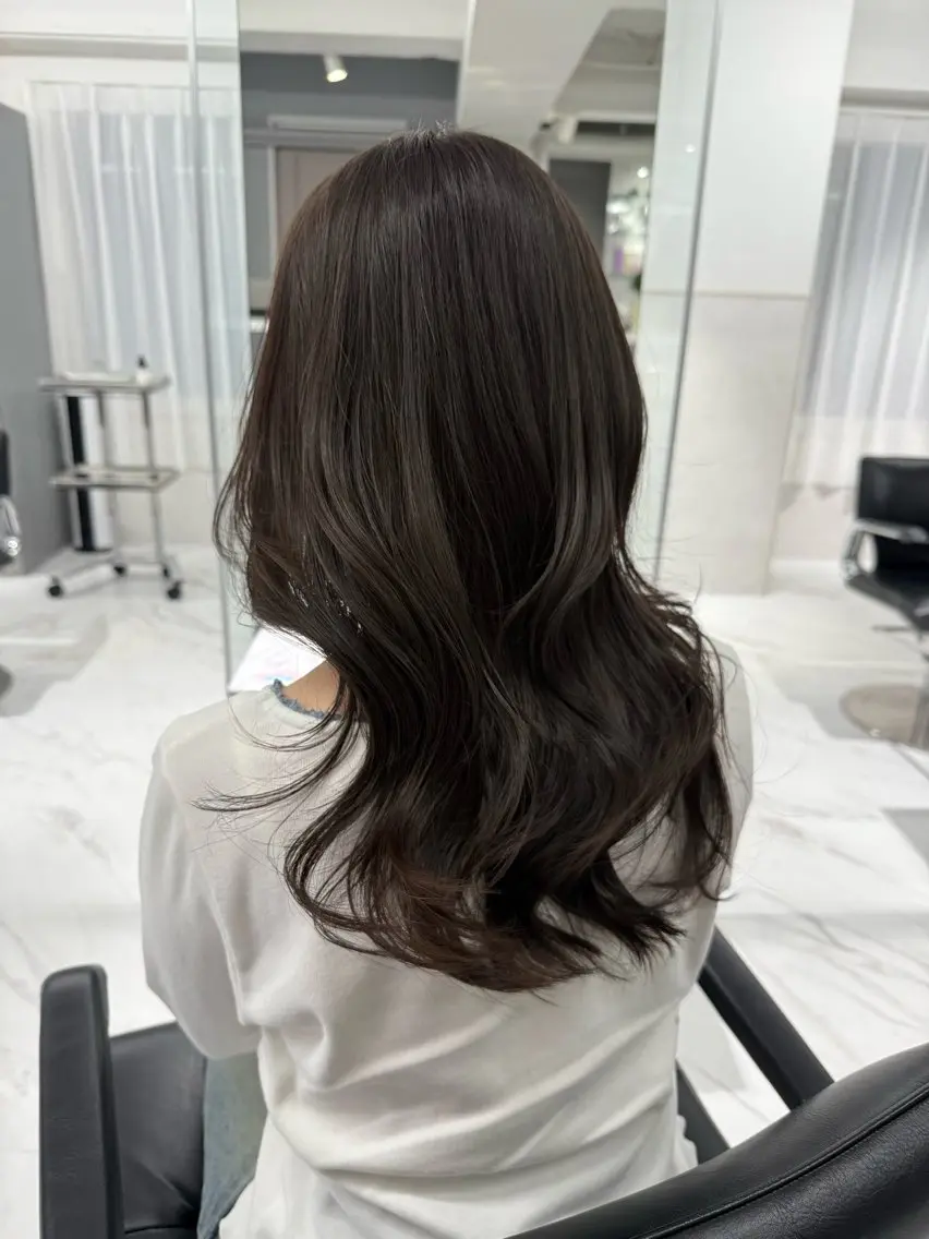 ヘアカラー sena⌇ベージュ⌇ ブリーチなしWカラーのヘアスタイル