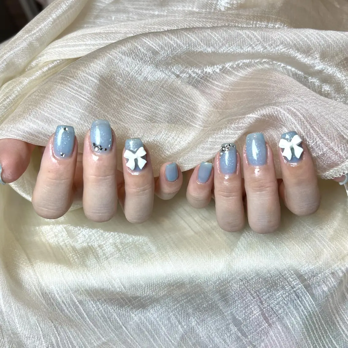 ネイル ハンドネイル ハンドケア 🌼 Alinaのネイルデザイン