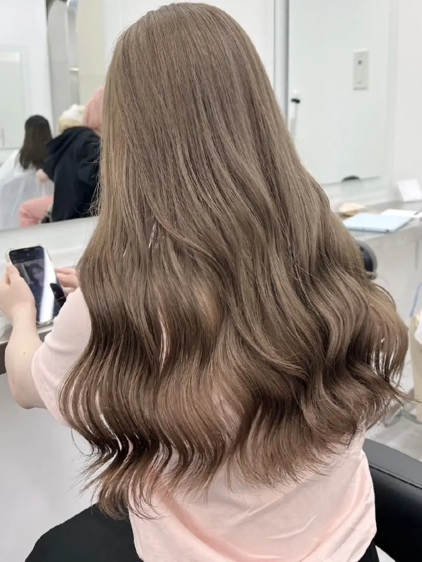 カラー ヘアカラー ブリーチ透明感カラー 🍑トウヤ🍑のヘアスタイル