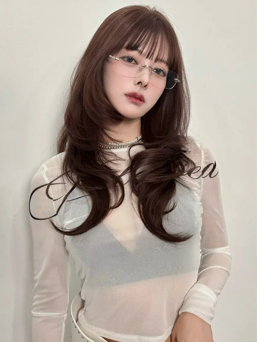 ロング カラー ヘアアレンジ ブリーチ 透明感カラー 顔まわりレイヤー 顔周りカット ハッシュカット カット ヘアカラー トリートメント ヘアセット 大宮‎縮毛矯正🩵 レイヤー　佐藤和のヘアスタイル