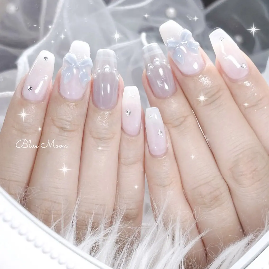 ネイル リボン ハンドネイル フットネイル ハンドケア nail salon Blue Moonのネイルデザイン