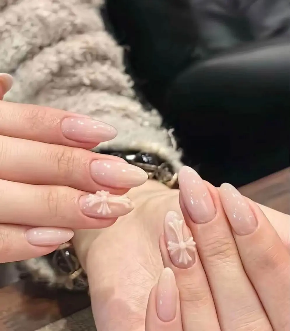 ネイル EMI NAILSのネイルデザイン