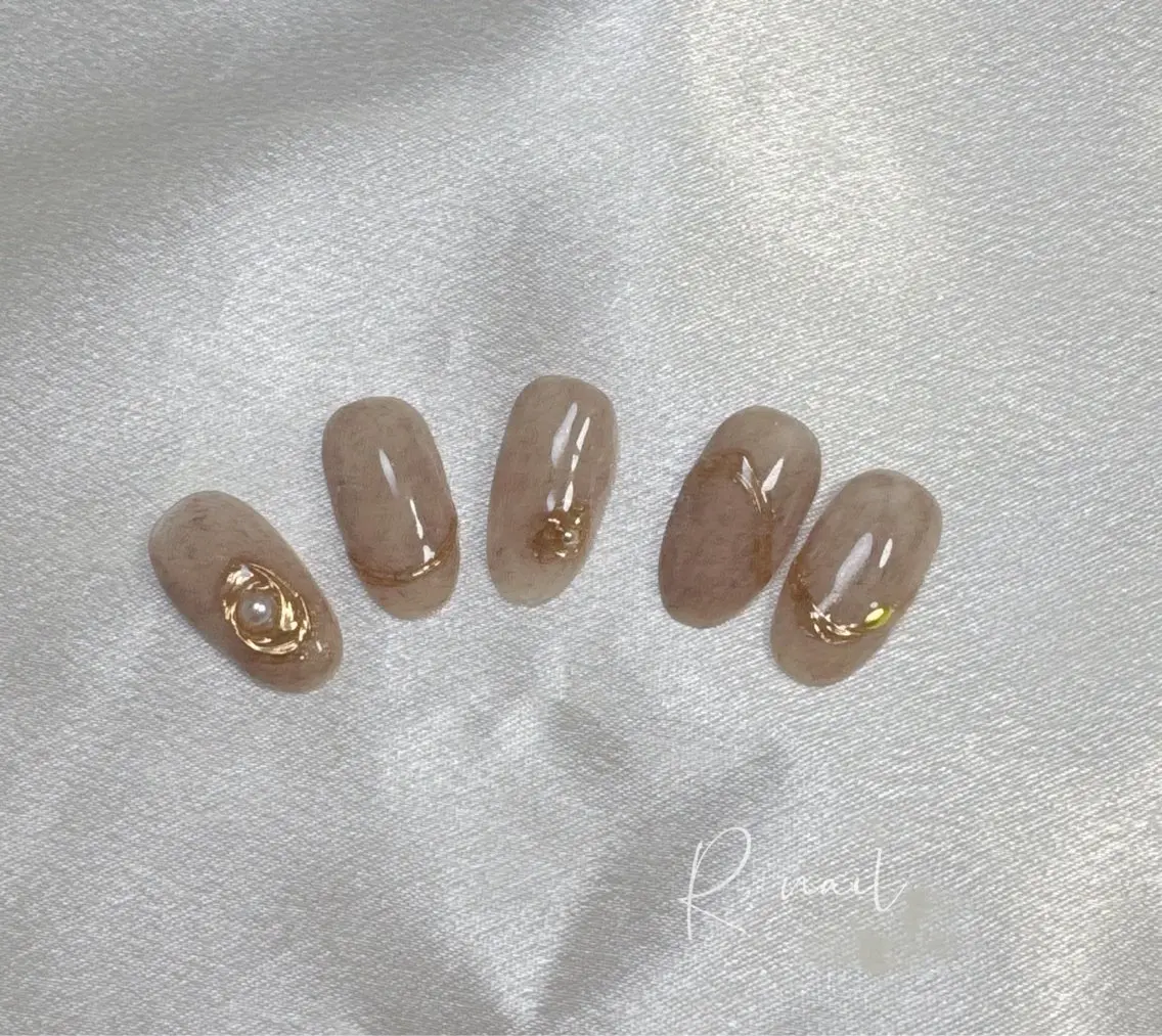 ネイル Rネイルサロン 研修のネイルデザイン