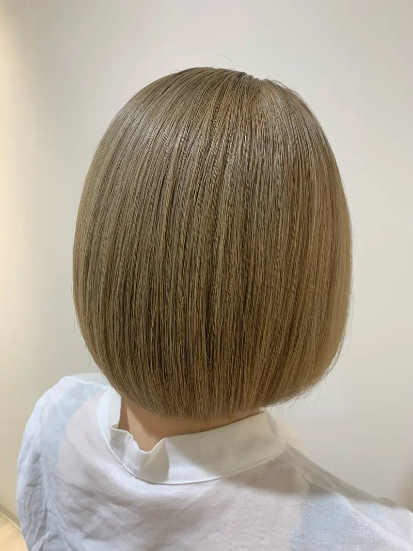 【ダメージ98%off】ケアブリーチ+ヒアルロン酸inケアカラーの写真
