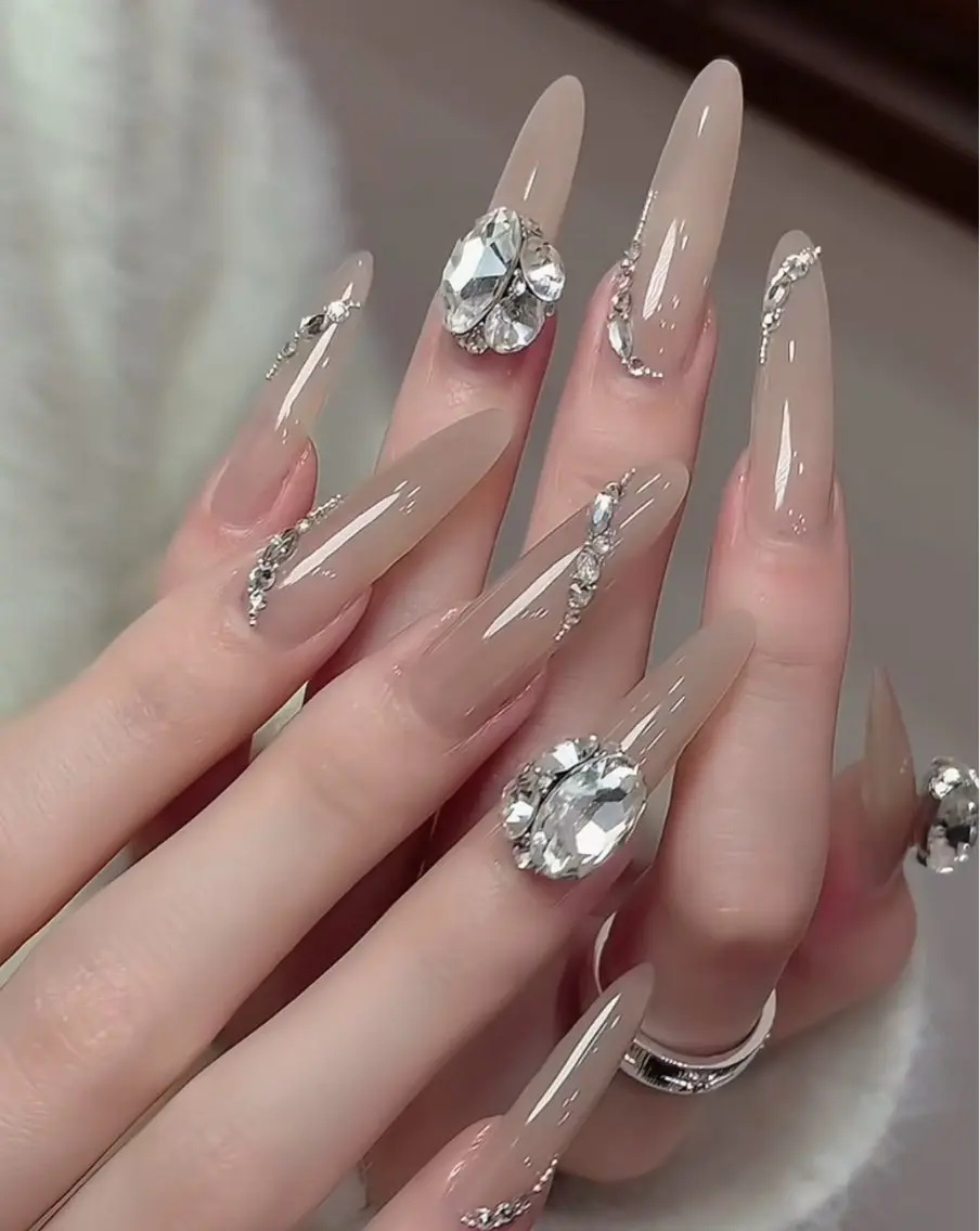 ネイル 🖤スカルプ専門店 新宿・MR🖤のネイルデザイン