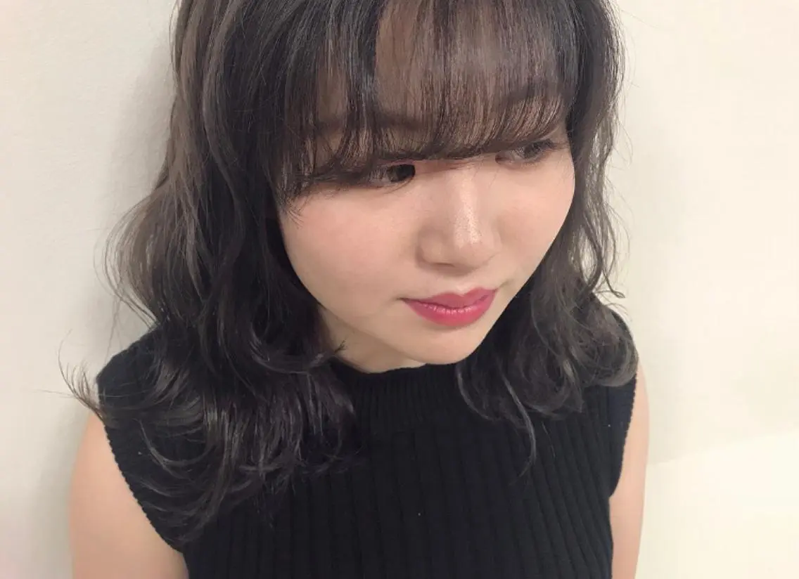 ミディアム カラー ヘアアレンジ アッシュ ベージュカラー 透明感カラー パープルカラー 外国人風カラー enurk店 🍋 M I K U  *のその他イメージ