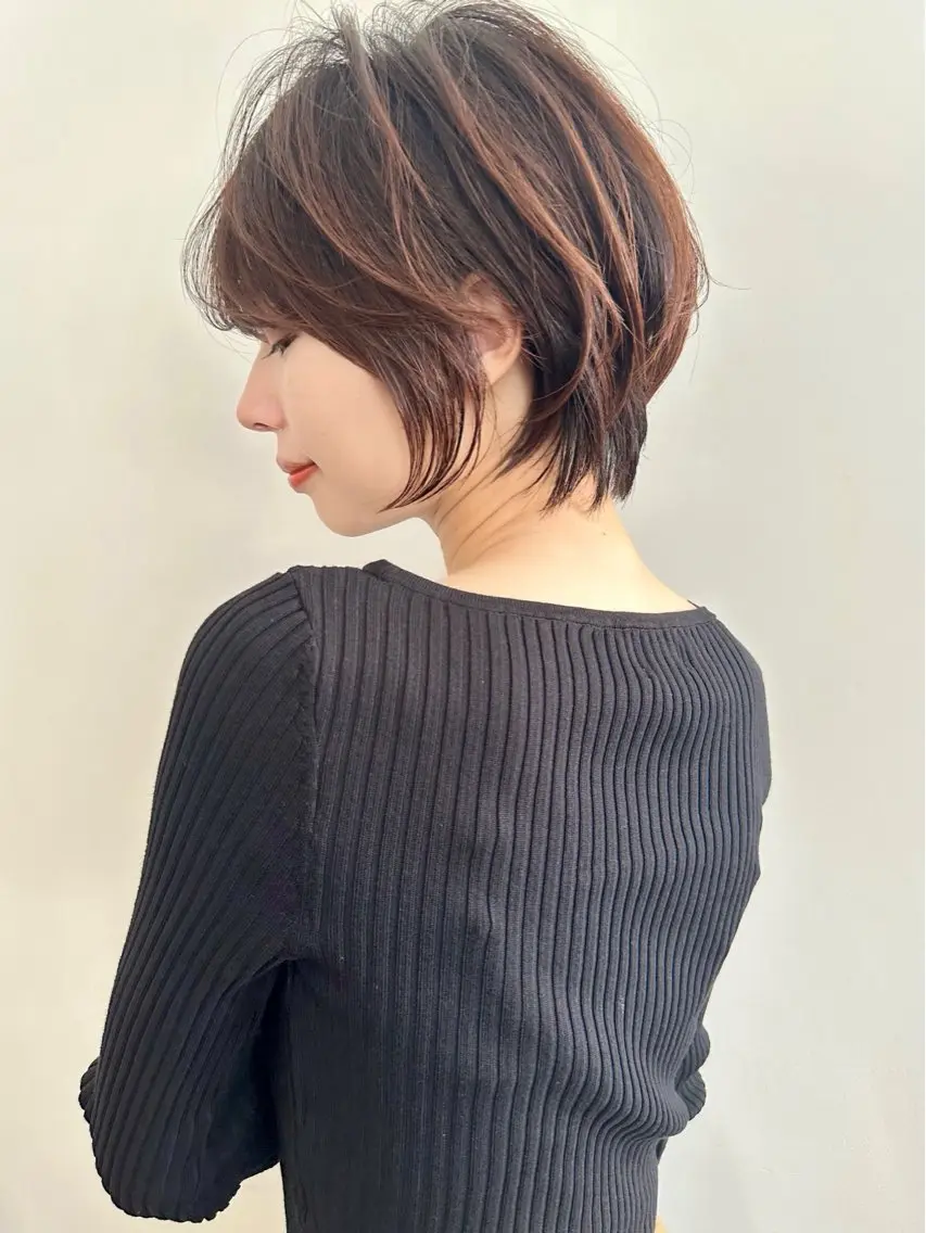 ショート 💐ショート/レイヤ ー💐荒砂のヘアスタイル