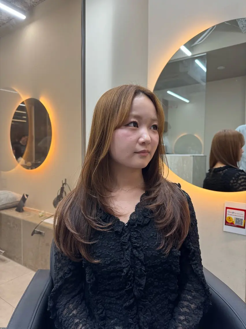 セミロング 高級髪質改善/透明感 艶カラー　瀧本侑輝のヘアスタイル
