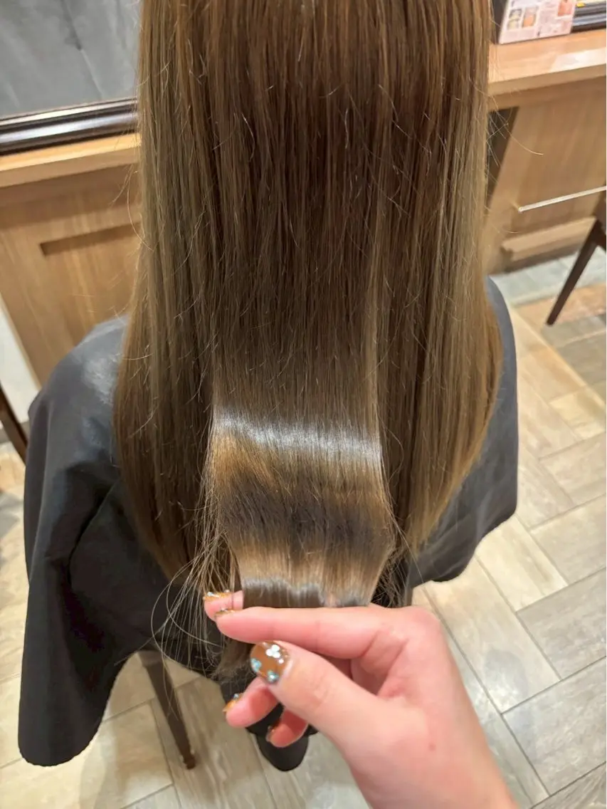 ロング トリートメント 木場 麗咲のヘアスタイル