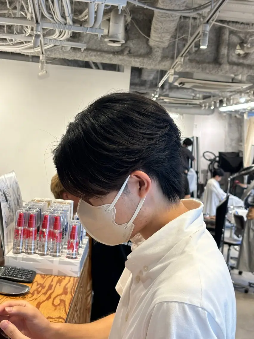 【💠自然な毛流れ+ナチュラルヘアにしたい方おすすめ💠】メンズカット+縮毛矯正+トリートメントの写真