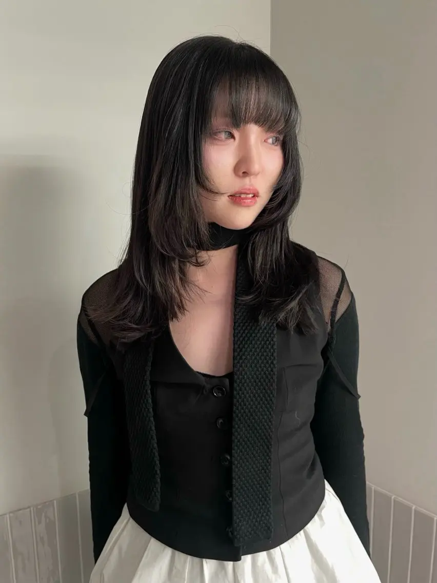 セミロング レイヤーカット HARUKA/原宿 ショートカットモデルのヘアスタイル