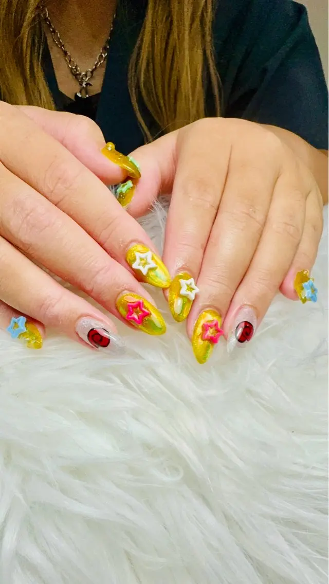 ネイル Mokanail サロンのネイルデザイン