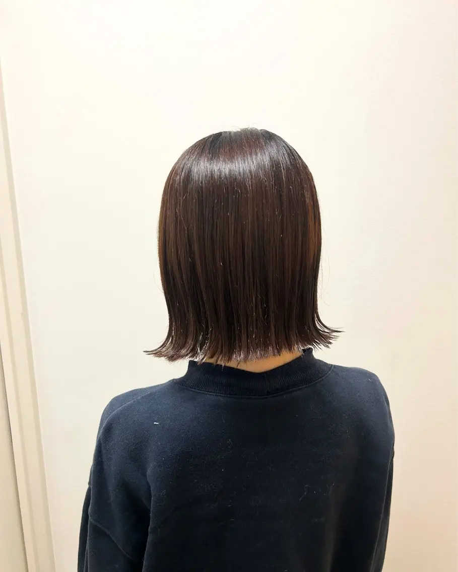 ミディアム 切りっぱなしボブ ボブ レナークウィズ　北川 愛璃のヘアスタイル
