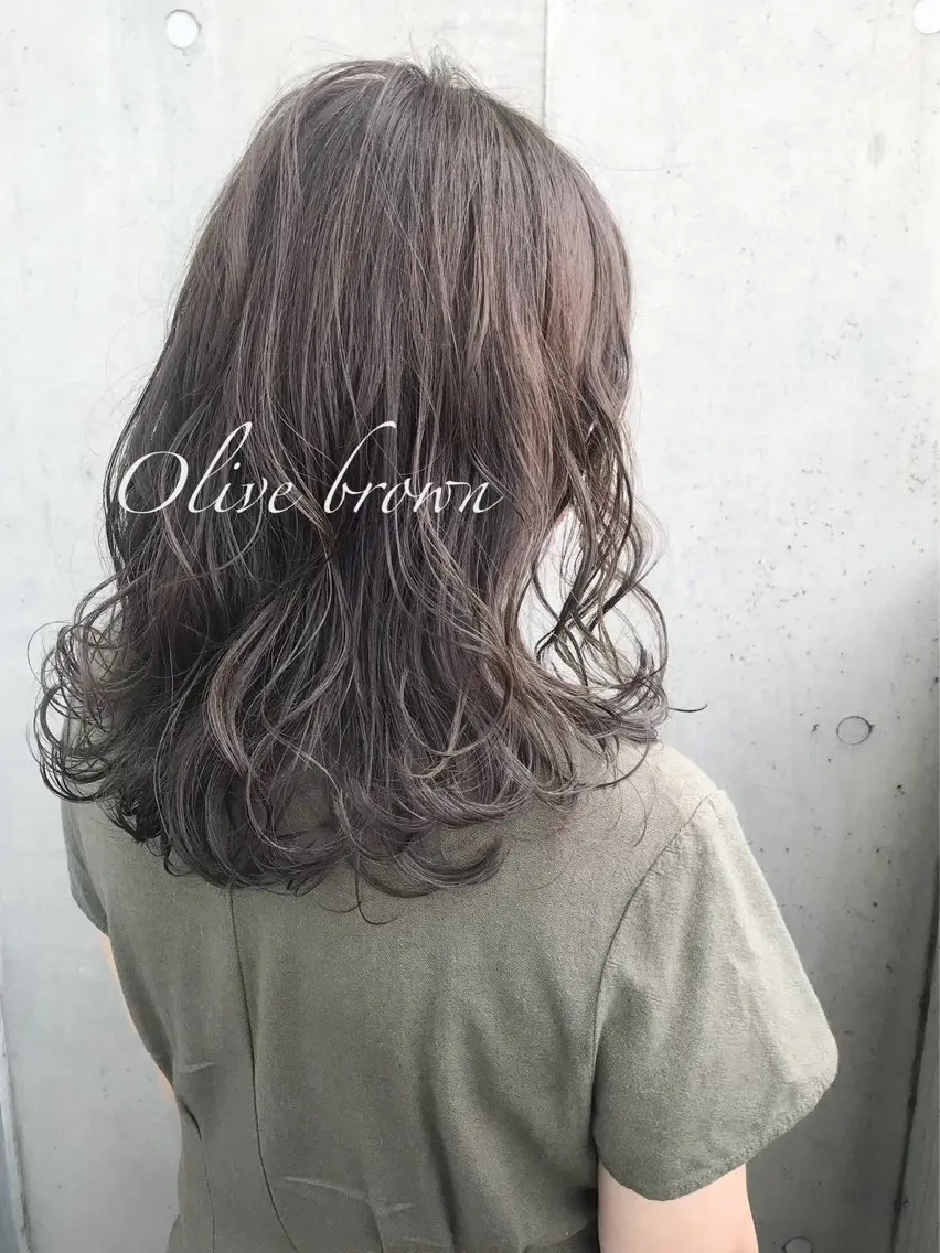 ミディアム カラー ヘアカラー ヘッドスパ 🌼EMU/momo /髪質改善✂︎💗のヘアスタイル