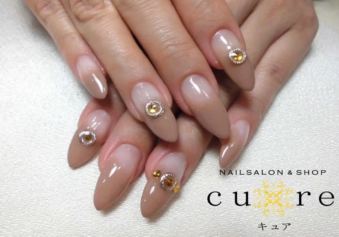 ネイル ジェルネイル グラデーション スカルプネイル ネイルサロン Cureのネイルデザイン