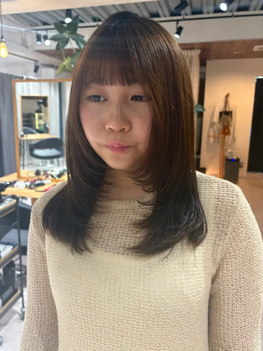 セミロング カット aina / n.w.hのヘアスタイル