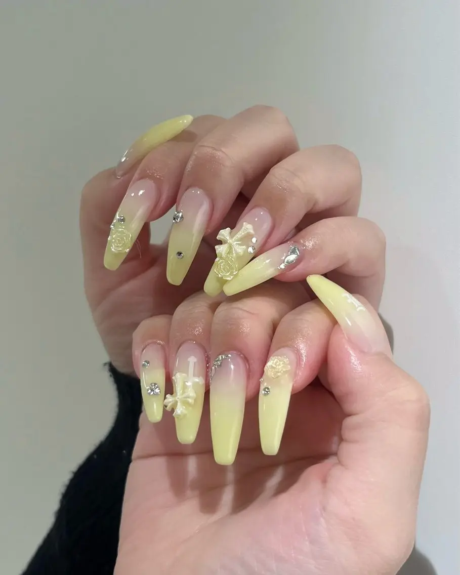 ネイル prunelle .のネイルデザイン