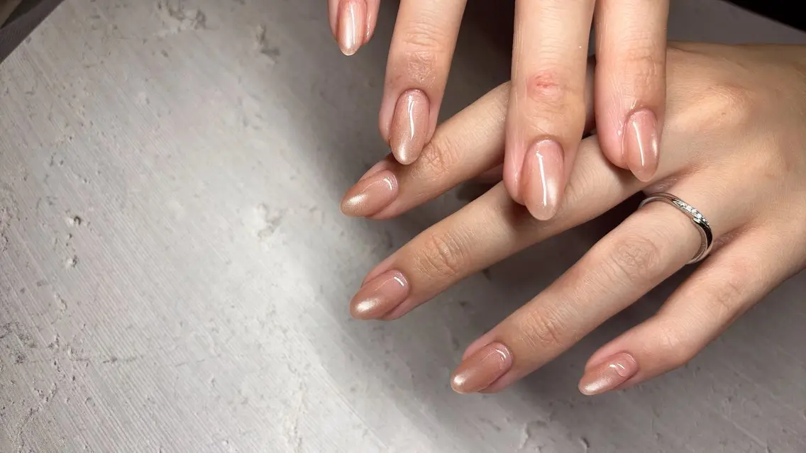 ネイル ラメ(グリッター) マグネットネイル ワンカラーネイル ハンドネイル happiness nailのネイルデザイン