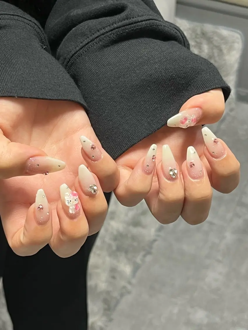 ネイル グラデーション ハンドネイル NailByua 武蔵新城徒歩4分のネイルデザイン