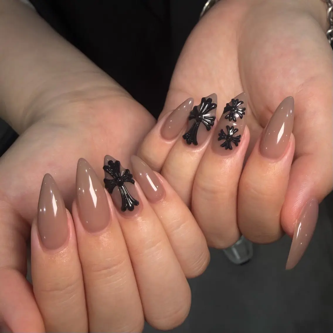 ネイル ハンドネイル Cleo名古屋駅店 🖤Renaのネイルデザイン