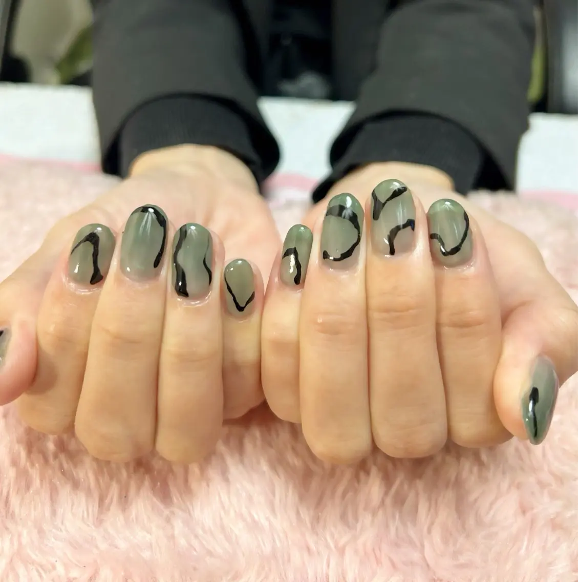 ネイル ＧＬAD グラットのネイルデザイン