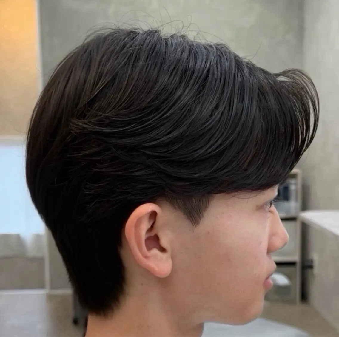メンズ カット パーマ ニュアンスパーマ🌀 毛流れ🩶イザベラのヘアスタイル