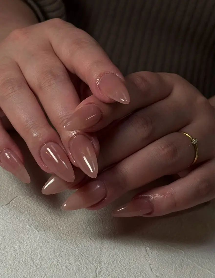 ミディアム Latte Nail 十三のネイルデザイン