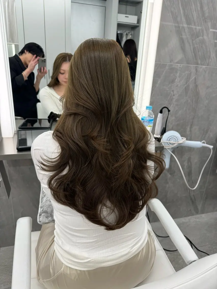 ロング ヘアカラー トリートメント 中村 紅葉のヘアスタイル
