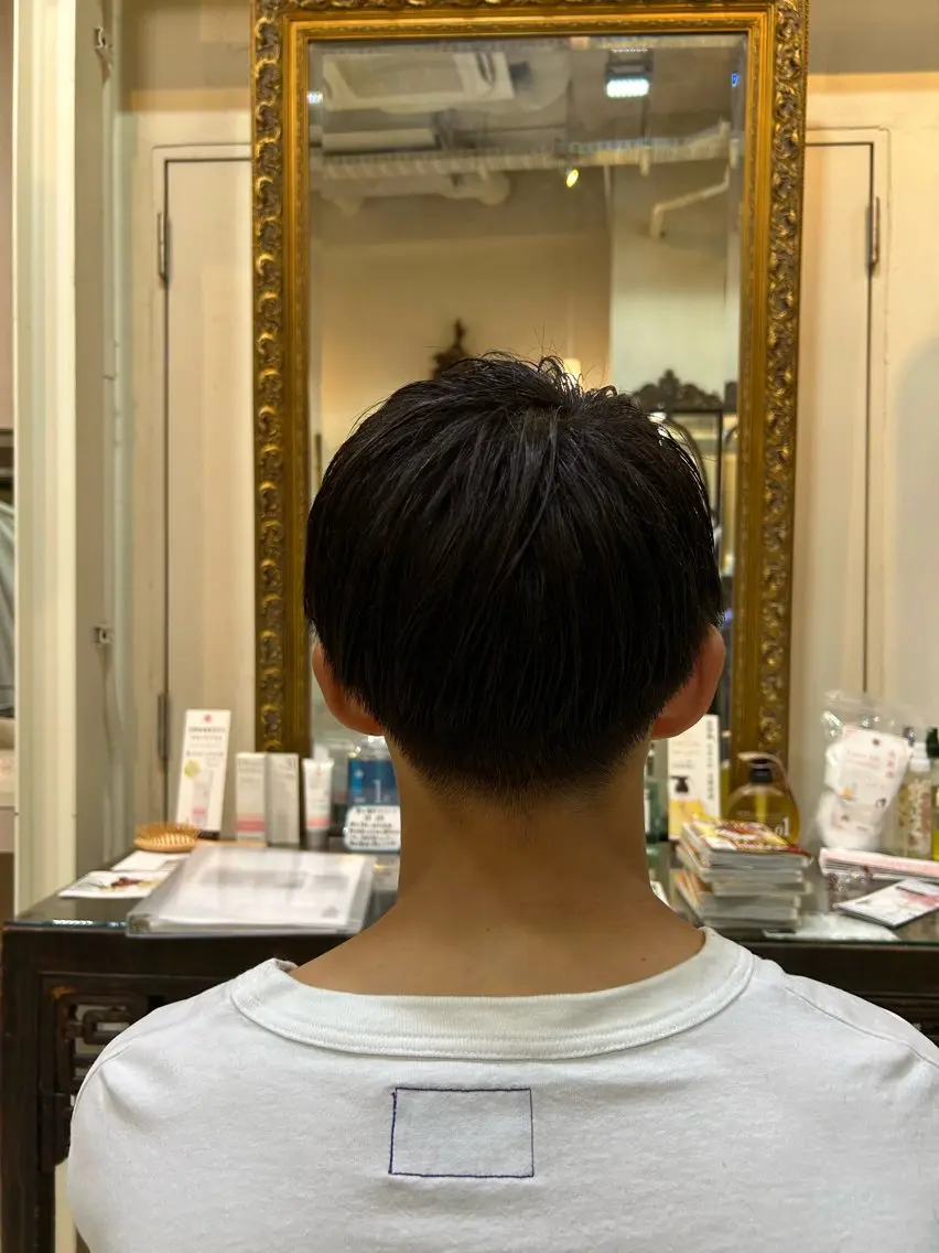 メンズ タテイシ アサノのヘアスタイル