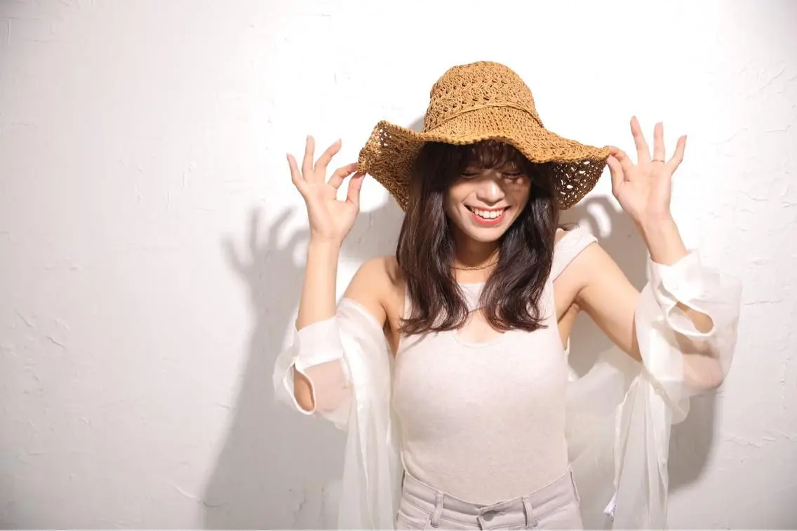 ミディアム レイヤーカット 𓂃megu‪𓂃 森野めぐみのヘアスタイル