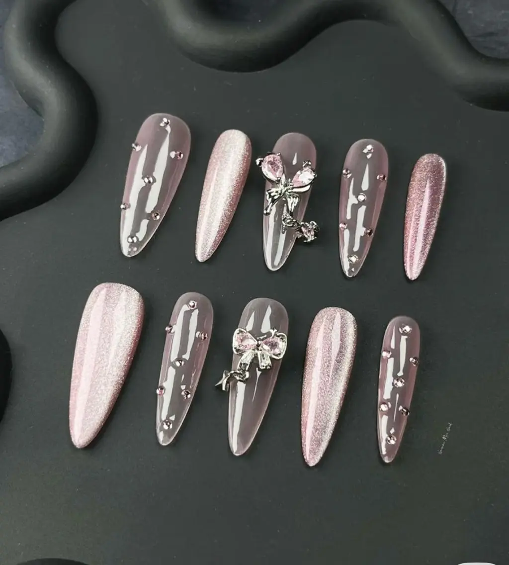 ネイル アートネイル フットネイル フレンチネイル ジェルネイル 韓国ネイル ハンドネイル フットネイル ハンドケア YURI Nail NARITAのネイルデザイン