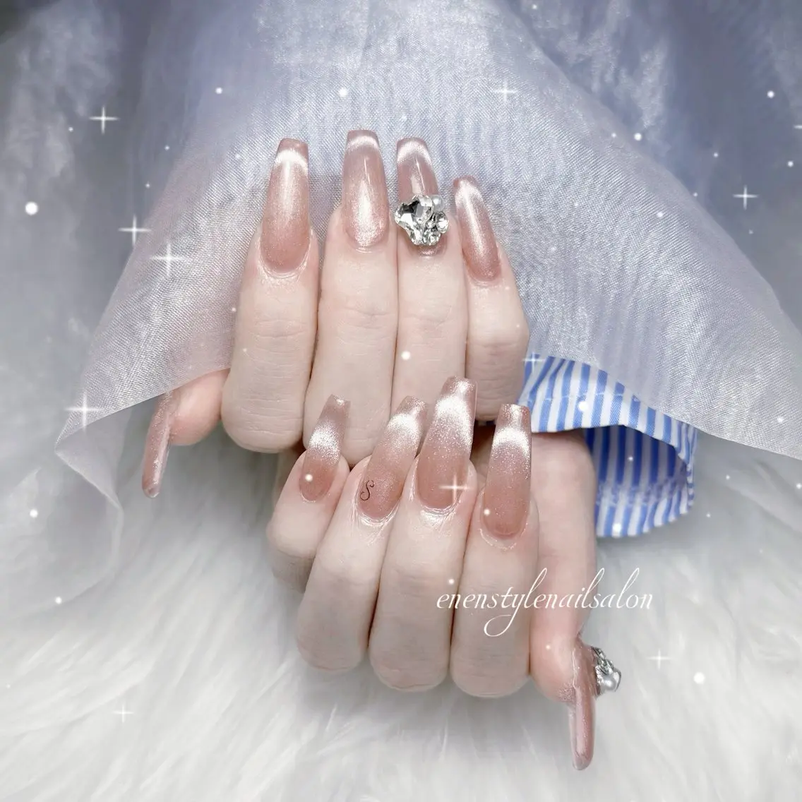 ネイル ハンドネイル 🐾enen style 🐾のネイルデザイン