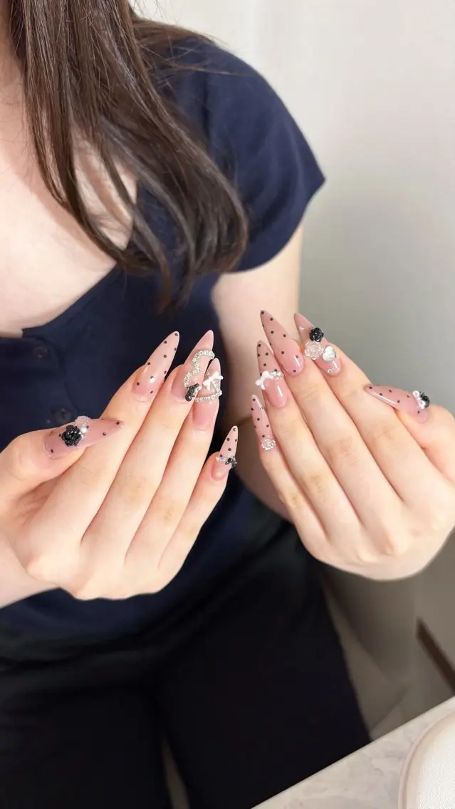 ネイル ハンドネイル 𝑆𝑎𝑒｜ 枚方ネイルのネイルデザイン