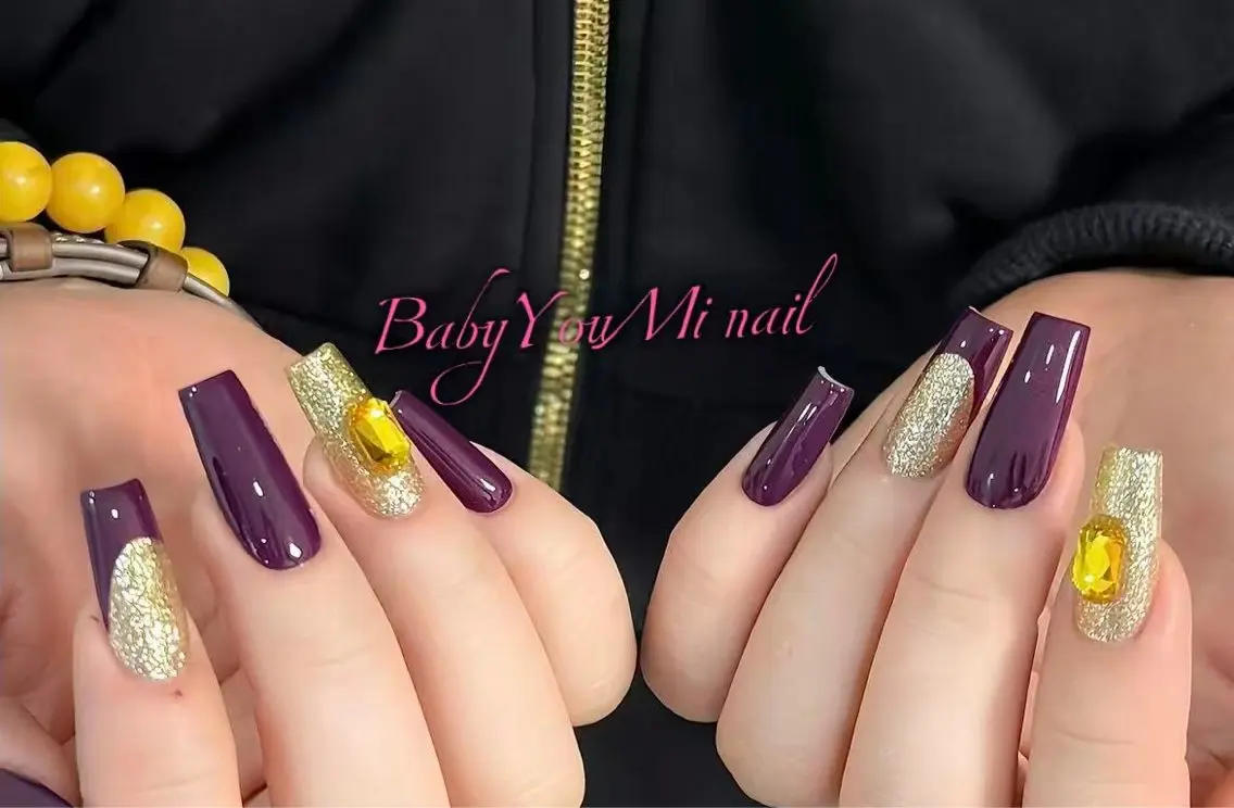 ネイル オーロラネイル フラワーネイル フットネイル フレンチネイル ジェルネイル ハンドネイル ハンドケア BabyYouMi nailのネイルデザイン